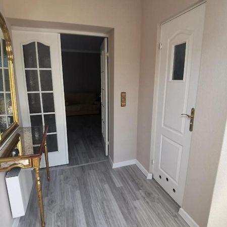 Apartament - Dom Zielona Góra Extérieur photo
