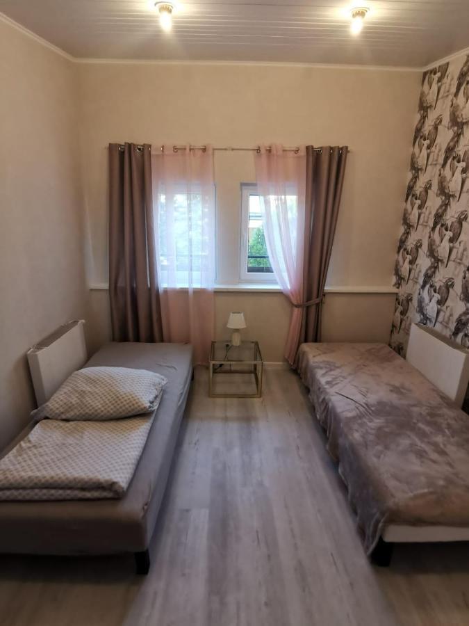 Apartament - Dom Zielona Góra Extérieur photo
