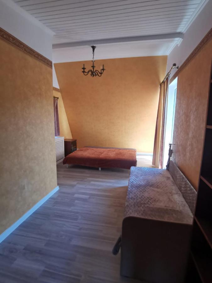 Apartament - Dom Zielona Góra Extérieur photo