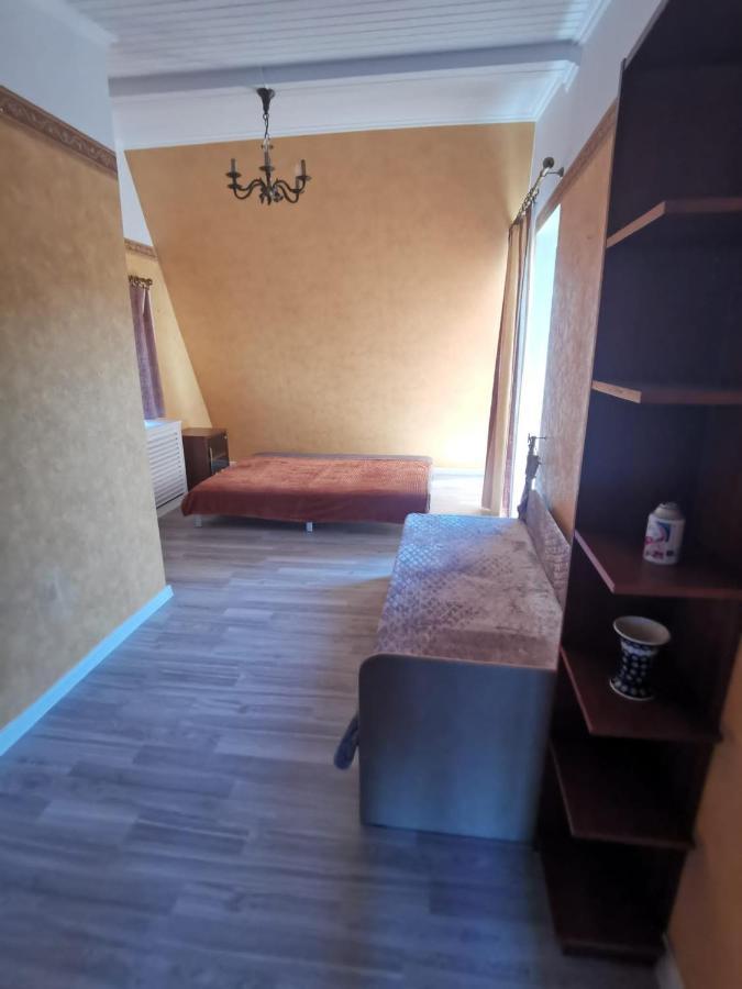 Apartament - Dom Zielona Góra Extérieur photo